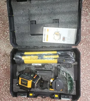 Laser Level Yovlet 360° With Tripod and Accesossry