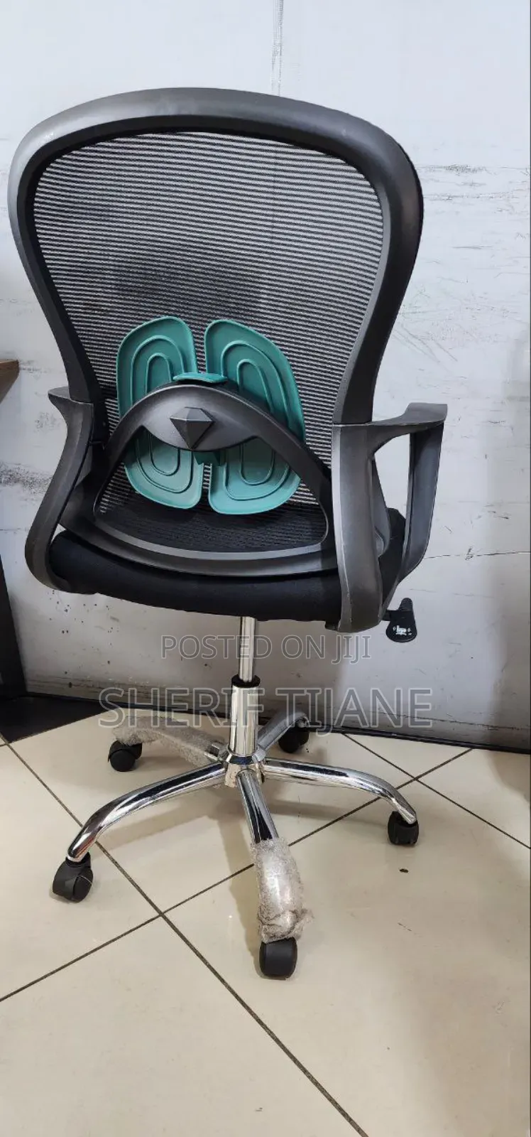 Medium Back Office Chari