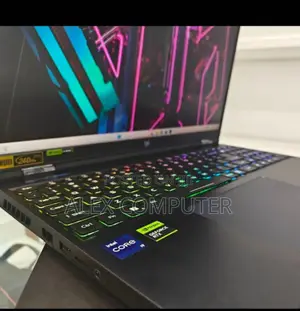 New Laptop Acer Predator Helios 300 16GB Intel Core I9 SSD 1T