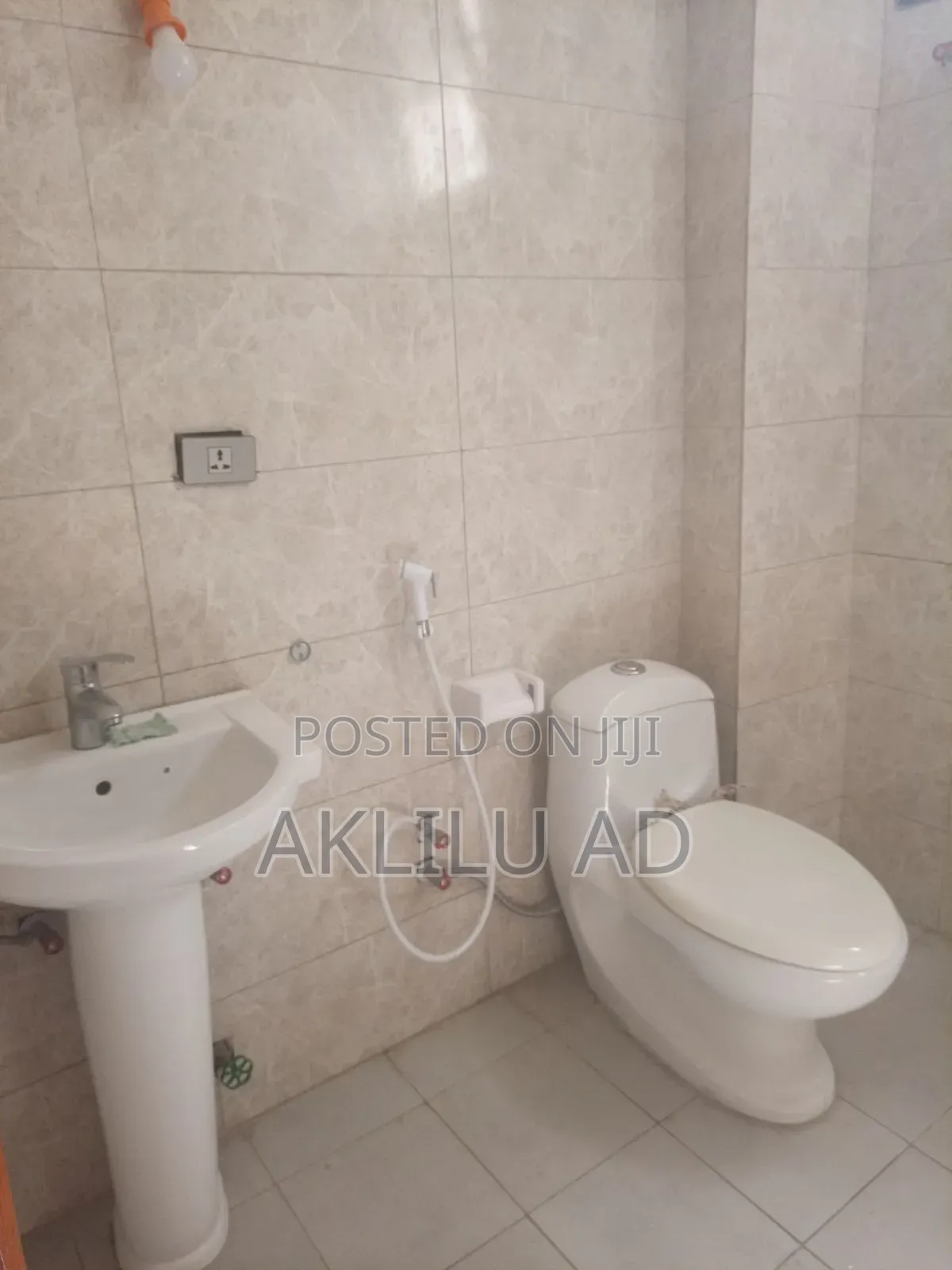 Furnished 2bdrm Condo in Bole Bulubula for sale