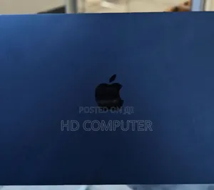 New Laptop Apple MacBook Air 2024 M3 13-Inch 8GB Apple M3 SSD 256GB