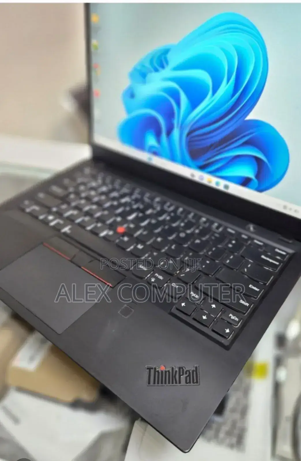 New Laptop Lenovo ThinkPad X1 Carbon 8GB Intel Core I5 SSD 512GB