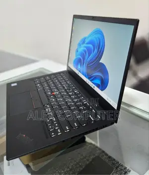 New Laptop Lenovo ThinkPad X1 Carbon 8GB Intel Core I5 SSD 512GB