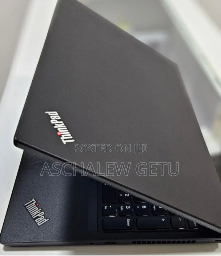 New Laptop Lenovo ThinkPad Yoga 8GB Intel Core I7 SSD 512GB