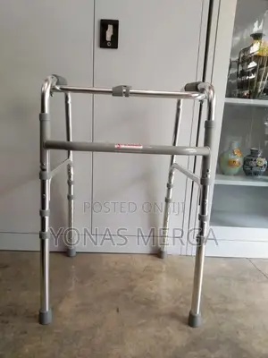 Walker#Walker Height Can Be Adjusted From 77 Cm to 96 Cm