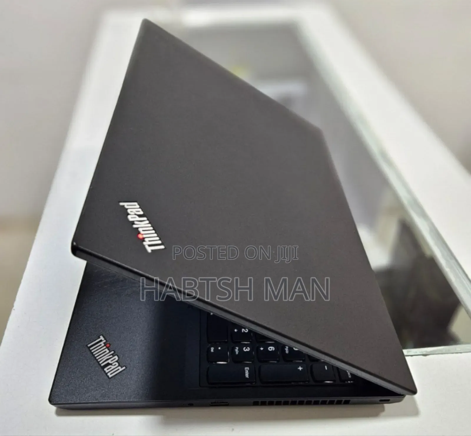 New Laptop Lenovo ThinkPad Yoga 8GB Intel Core I7 SSD 512GB