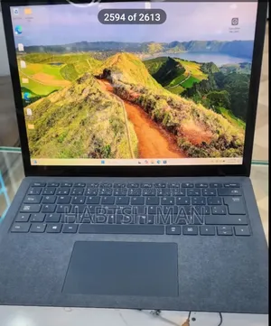 New Laptop Microsoft Surface Book 3 16GB Intel Core i7 SSD 256GB
