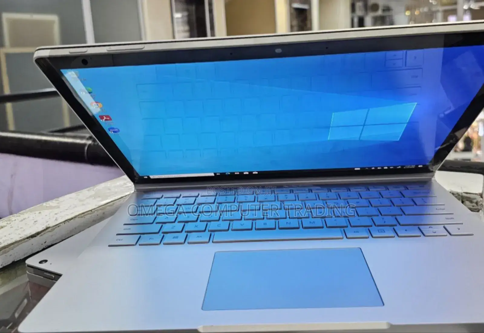 New Laptop Microsoft Surface Book 3 16GB Intel Core i7 SSD 256GB