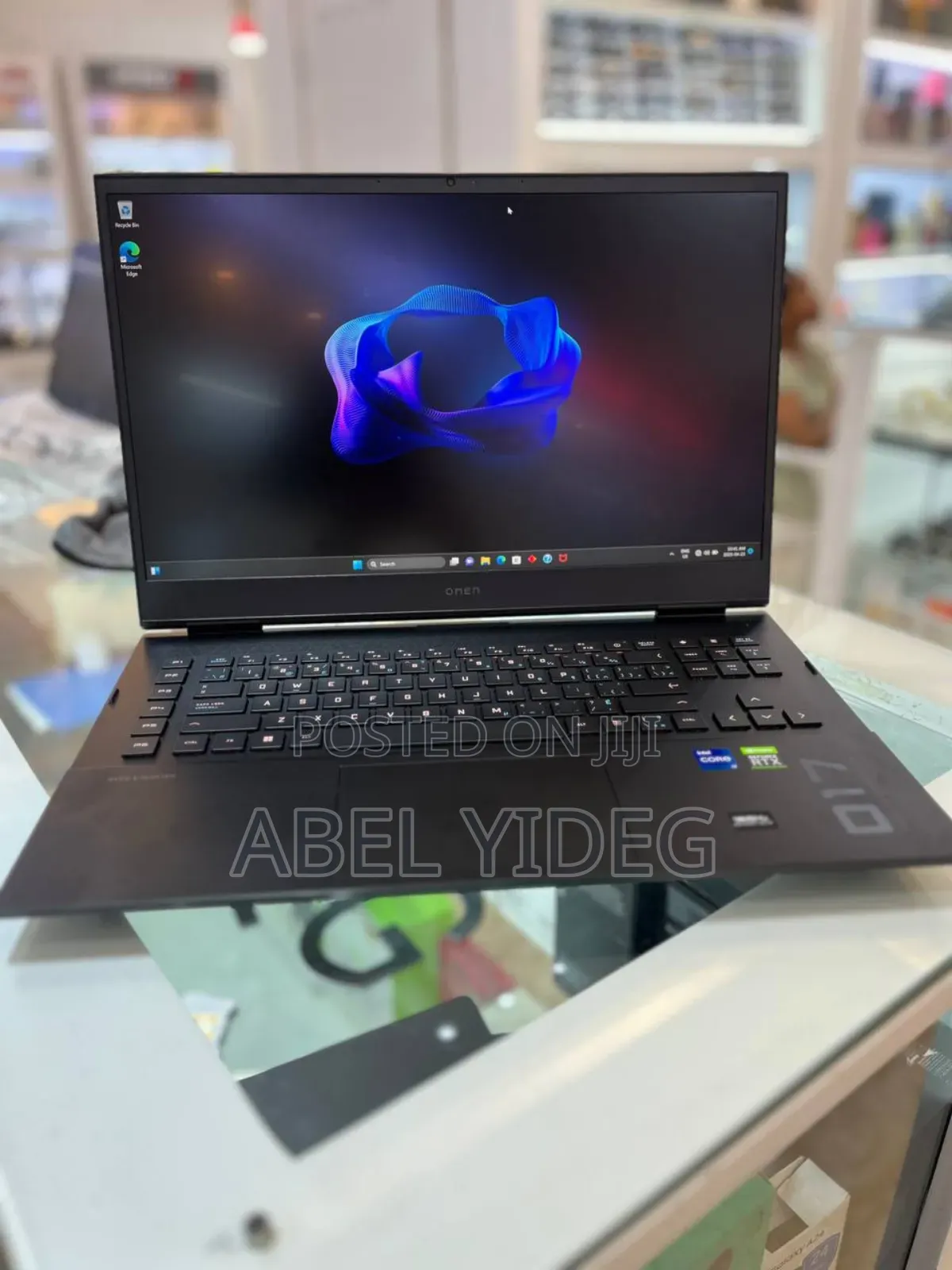 New Laptop HP Omen 17 32GB Intel Core I7 SSD 2T