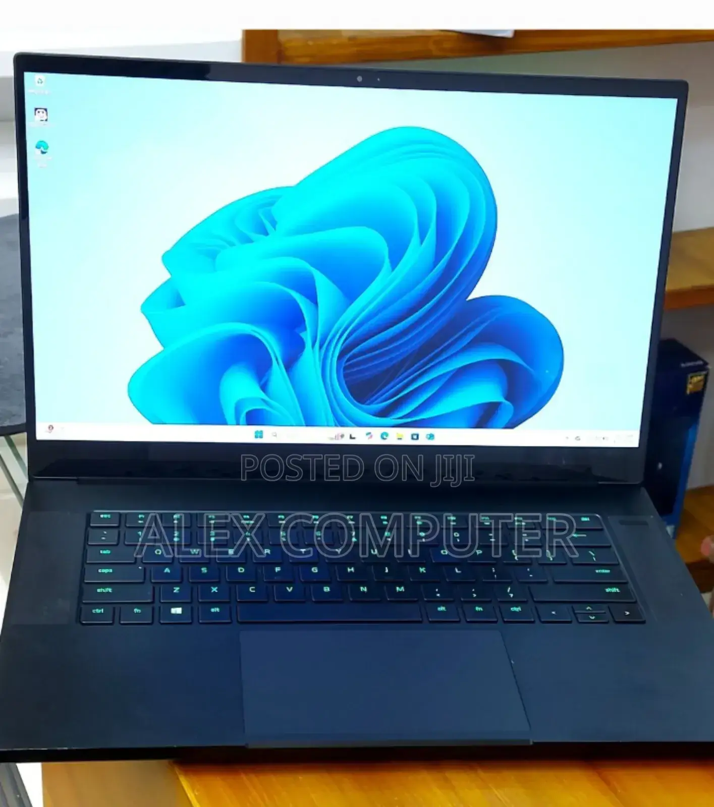 New Laptop Razer Blade 16GB Intel Core I7 SSD 1T