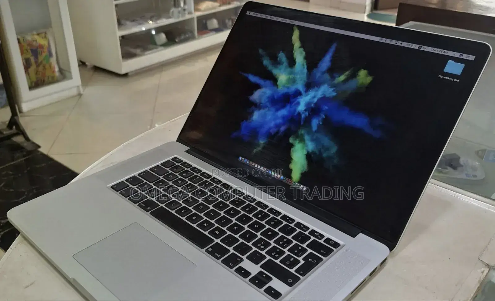 New Laptop Apple MacBook Pro 2015 16GB Intel Core i7 SSD 256GB