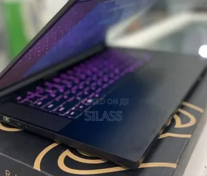 New Laptop Razer Blade 32GB Intel Core i7 SSD 1T