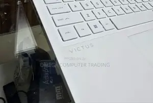 New Laptop HP Victus 16 16GB AMD Ryzen 7 SSD 1T