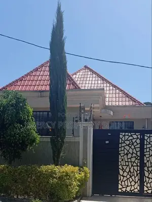 Furnished 4bdrm Villa in Bole for sale