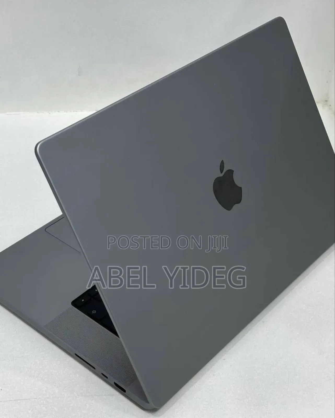 New Laptop Apple MacBook Pro 16GB Apple M1 Pro SSD 512GB