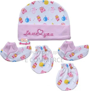 3 Set Newborn Baby Hat,Gloves, Socks Set