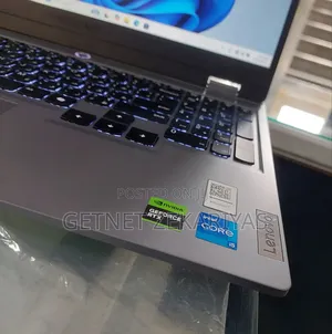 New Laptop Lenovo LOQ 15IRH8 16GB Intel Core I5 SSD 512GB