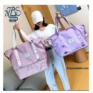 . **Water-Resistant Foldable Gym Travel Bag**