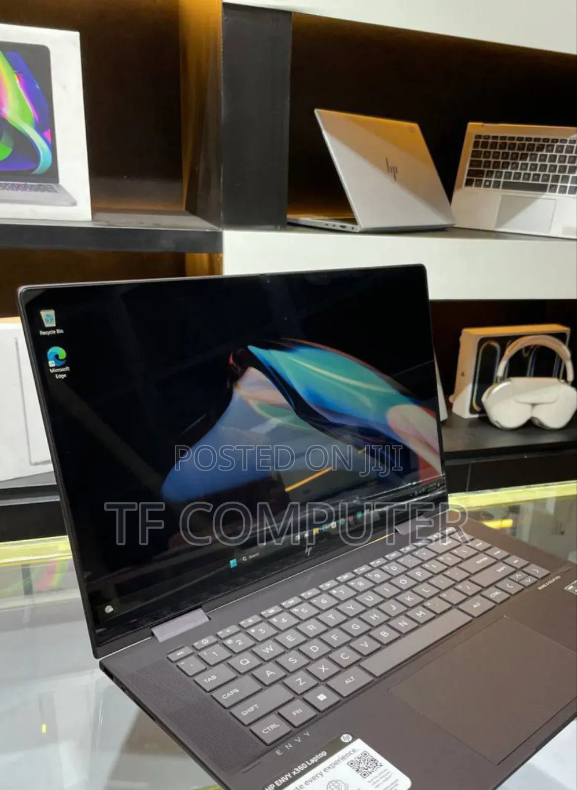New Laptop HP Envy X360 16GB AMD Ryzen 7 SSD 512GB