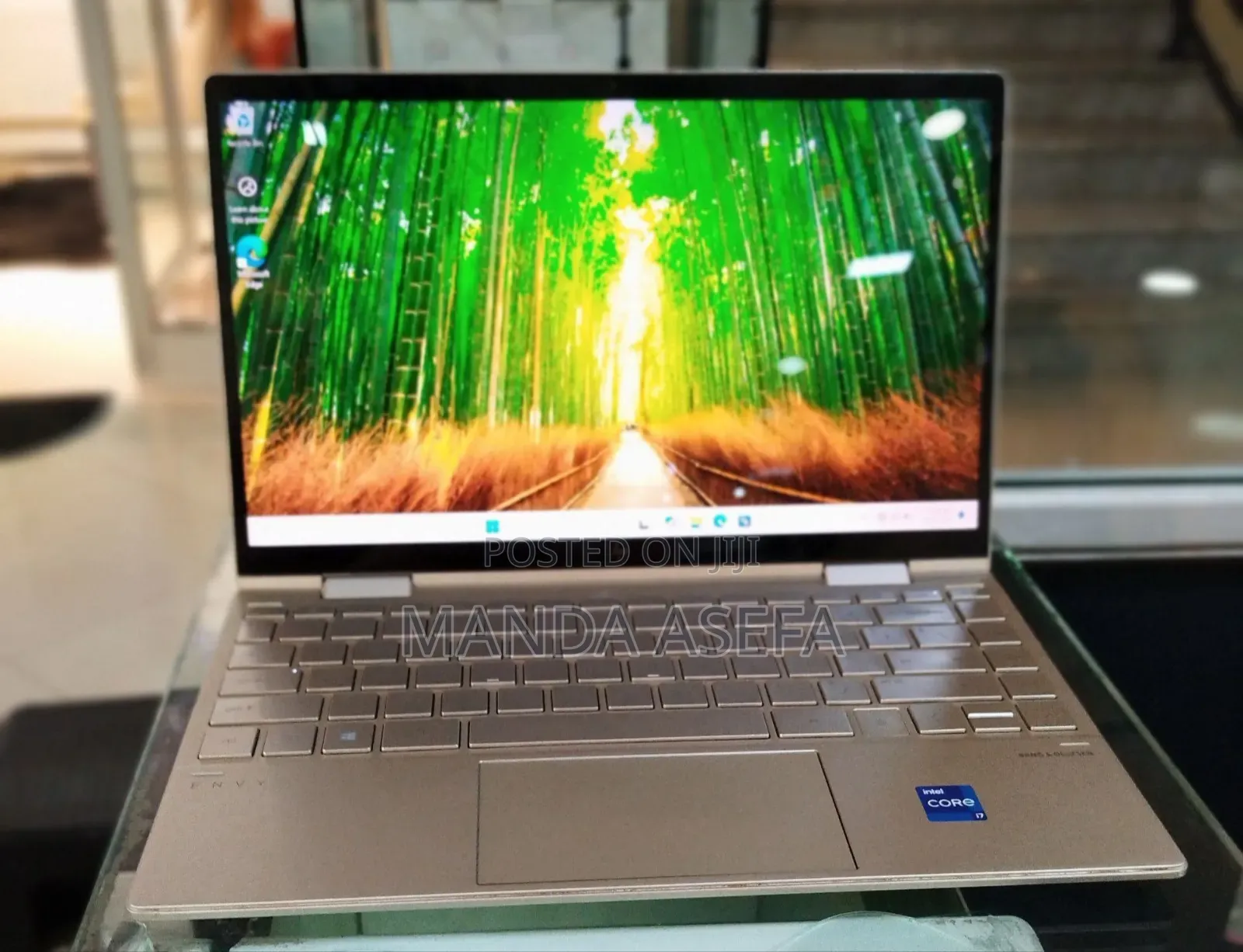New Laptop HP Envy X360 8GB Intel Core I7 SSD 1T
