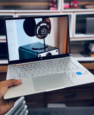 New Laptop HP Pavilion 15 16GB Intel Core I5 SSD 1T