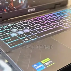 New Laptop MSI Crosshair 17 16GB Intel Core I7 SSD 1T