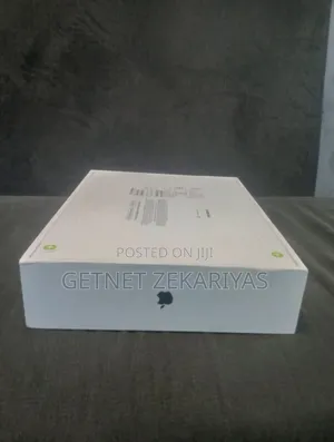New Laptop Apple MacBook Air 16GB Apple M3 SSD 256GB