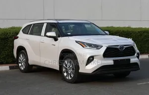 Toyota Highlander Hybrid 2024 White
