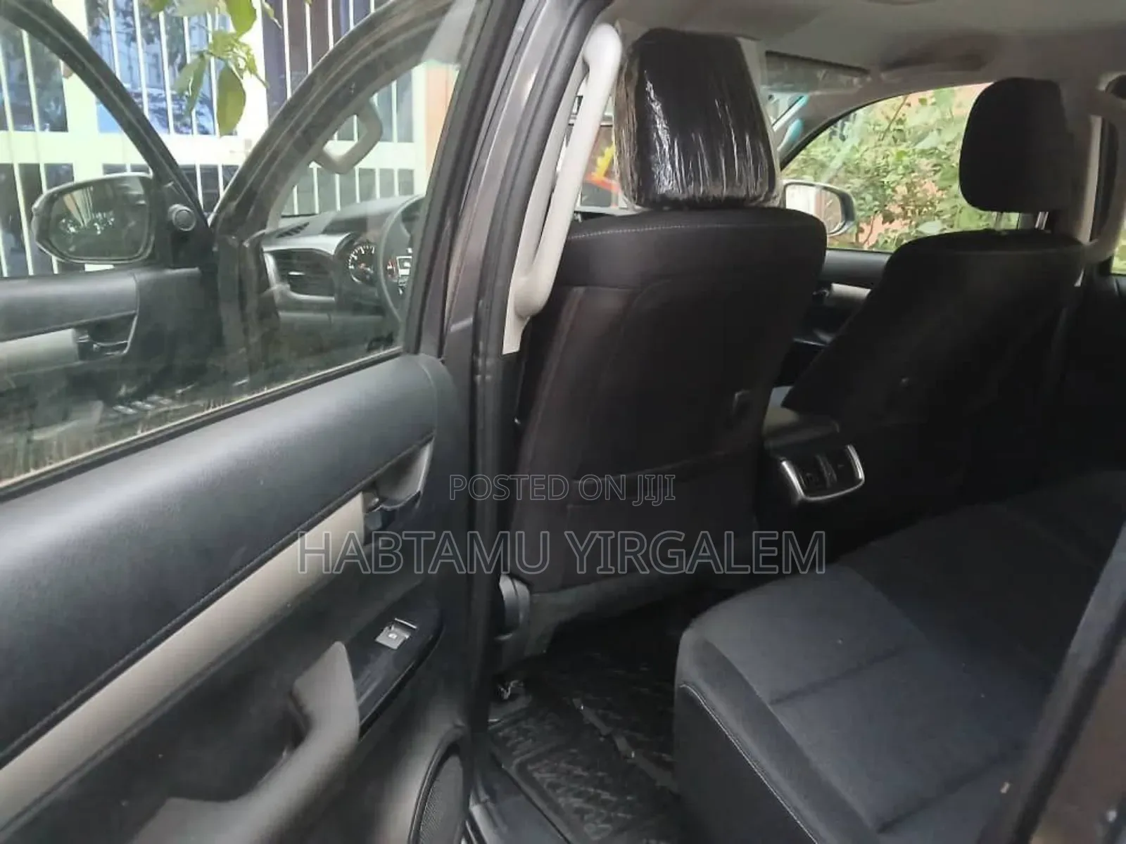New Toyota Hilux 2023 Silver