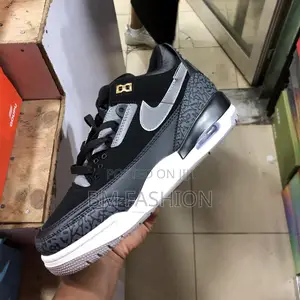 Jordan 3 Black Sneakers