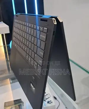 New Laptop HP Spectre 16GB Intel Core I7 SSD 1T