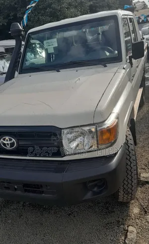 New Toyota Land Cruiser 2023 White