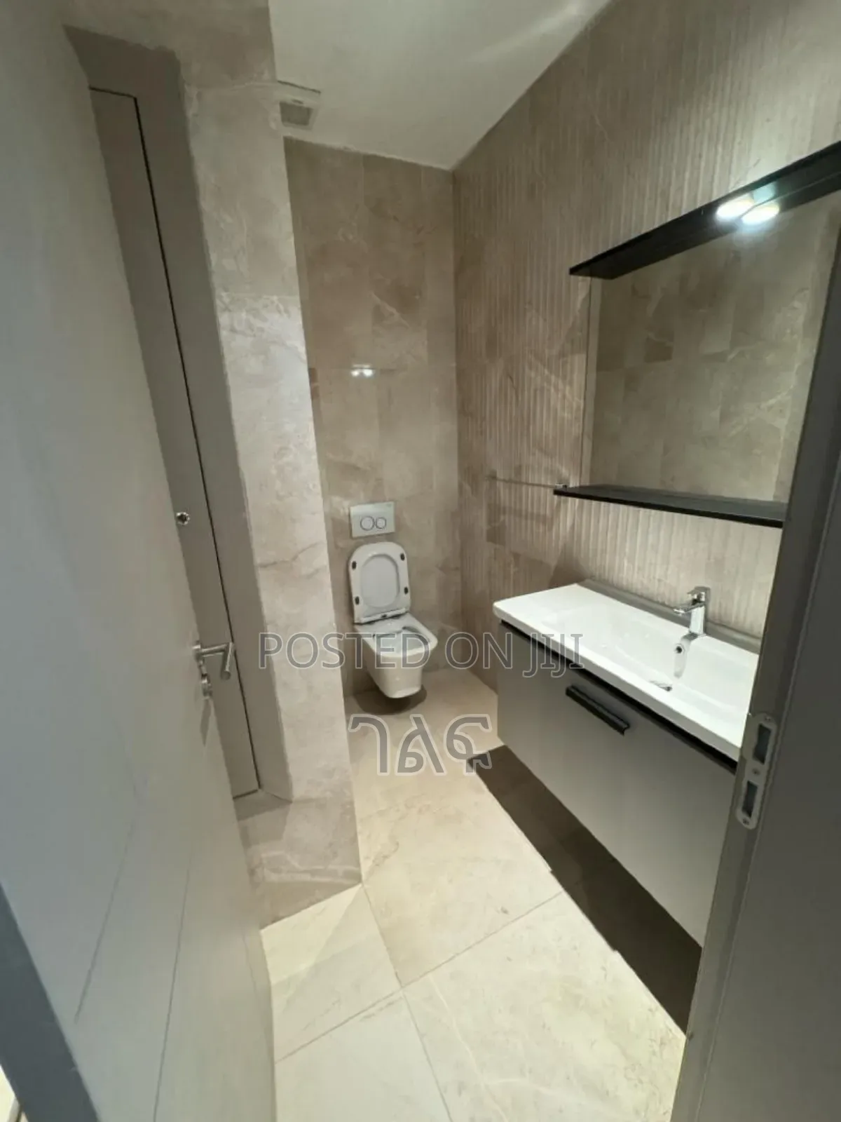 Furnished 3bdrm Apartment in Luxury Apartment for sale