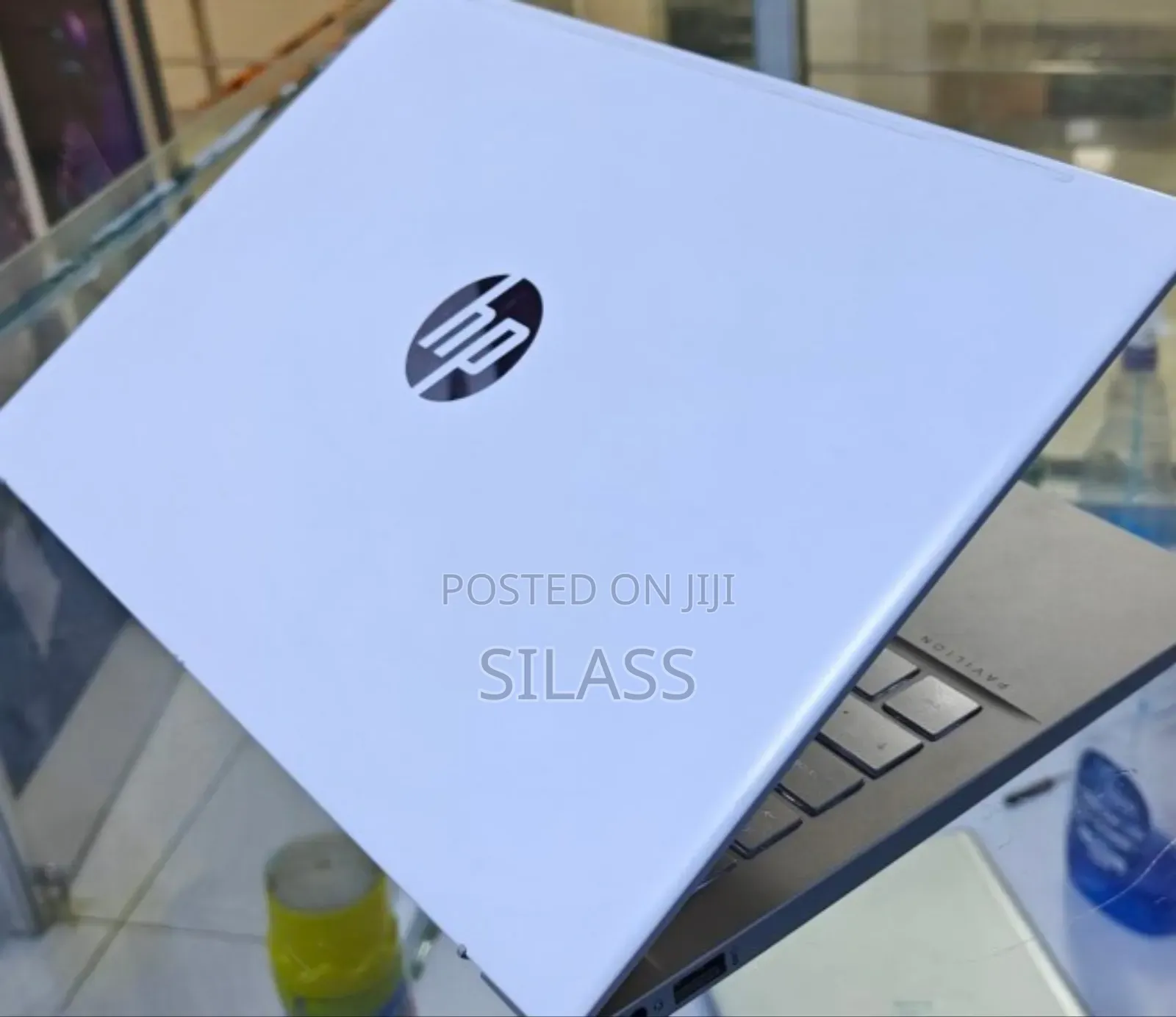 New Laptop HP Pavilion 15 8GB Intel Core i5 SSD 512GB