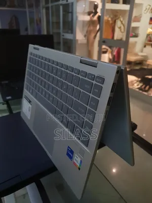 New Laptop HP Envy X360 16GB Intel Core I7 SSD 1T