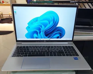 New Laptop HP ProBook 450 G8 16GB Intel Core I7 SSD 512GB
