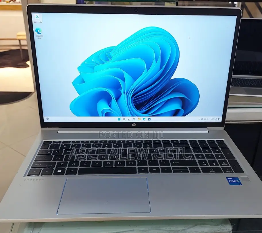 New Laptop HP ProBook 450 G8 16GB Intel Core I5 SSD 512GB