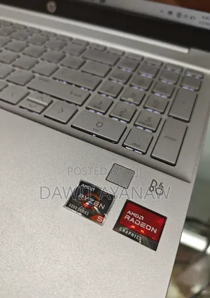 New Laptop HP Pavilion 15 8GB AMD Ryzen 5 SSD 512GB