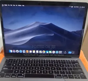 New Laptop Apple MacBook Pro 2017 16GB Intel Core I5 SSD 256GB