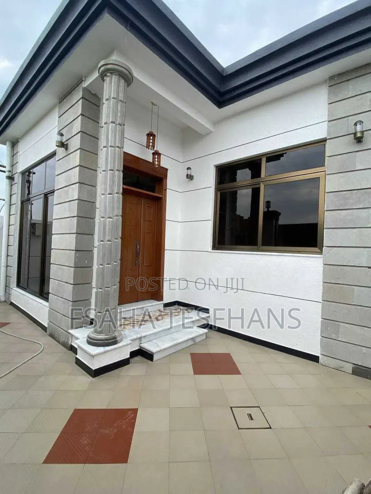 4bdrm Apartment in G+1, Bole for rent
