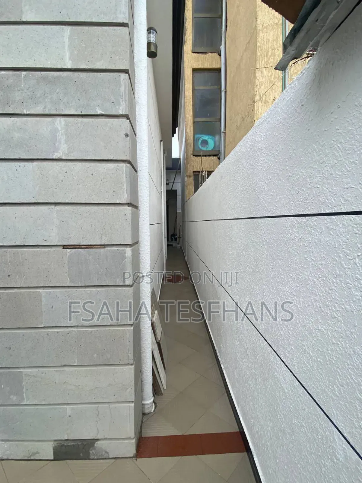 4bdrm Apartment in G+1, Bole for rent
