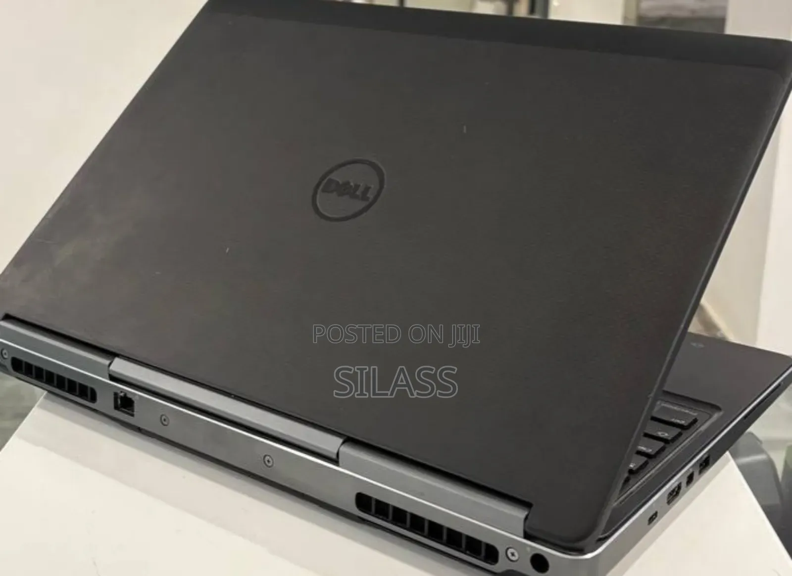 New Laptop Dell Precision 7520 16GB Intel Core i7 SSD 512GB