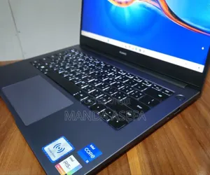 New Laptop Huawei MateBook 13 WRT-W29E 8GB Intel Core I5 SSD 512GB