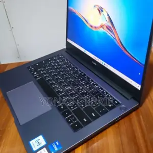 New Laptop Huawei MateBook 16s 16GB Intel Core i5 SSD 512GB