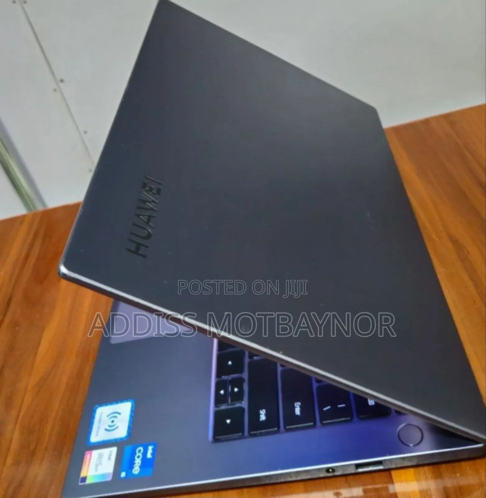 New Laptop Huawei MateBook 13 WRT-W19E 16GB Intel Core I5 SSD 512GB
