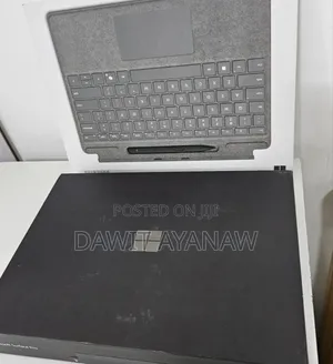 New Microsoft Surface Pro 11th Edition, a Copilot+ PC 16GB SSD 512GB