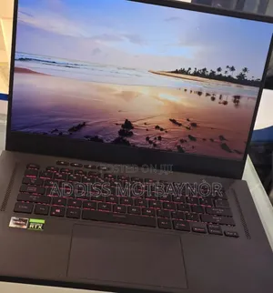 New Laptop Asus ROG Zephyrus G15 16GB AMD Ryzen 7 SSD 1T