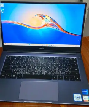 New Laptop Huawei MateBook 16s 8GB Intel Core I5 SSD 512GB