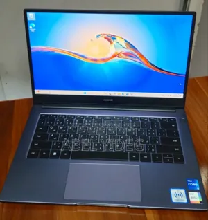 New Laptop Huawei MateBook X Pro 8GB Intel Core I5 SSD 512GB