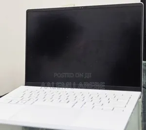 New Laptop Asus ROG Zephyrus G14 16GB AMD Ryzen 9 SSD 512GB